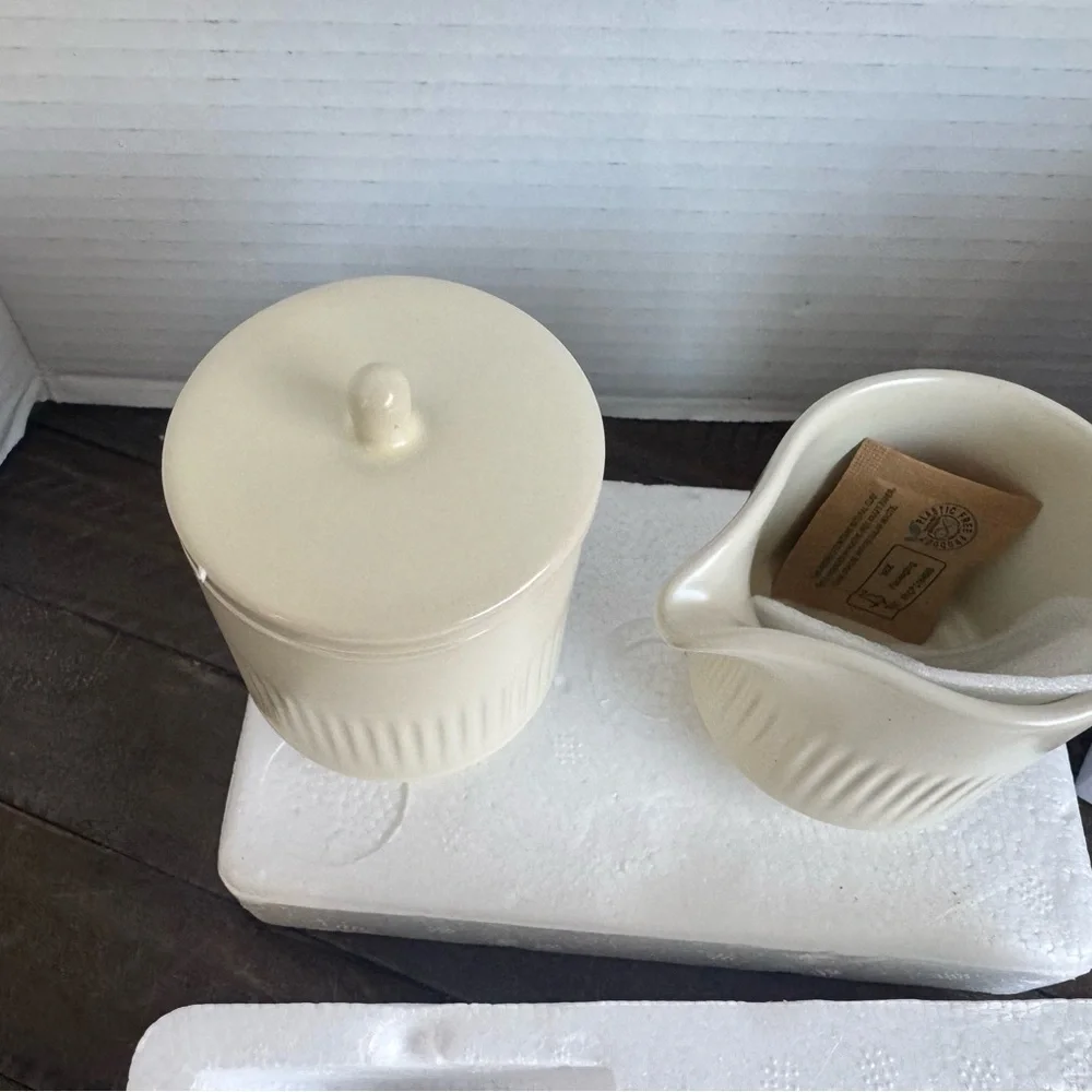 Citrine Cream Ceramic Sugar and Creamer Set